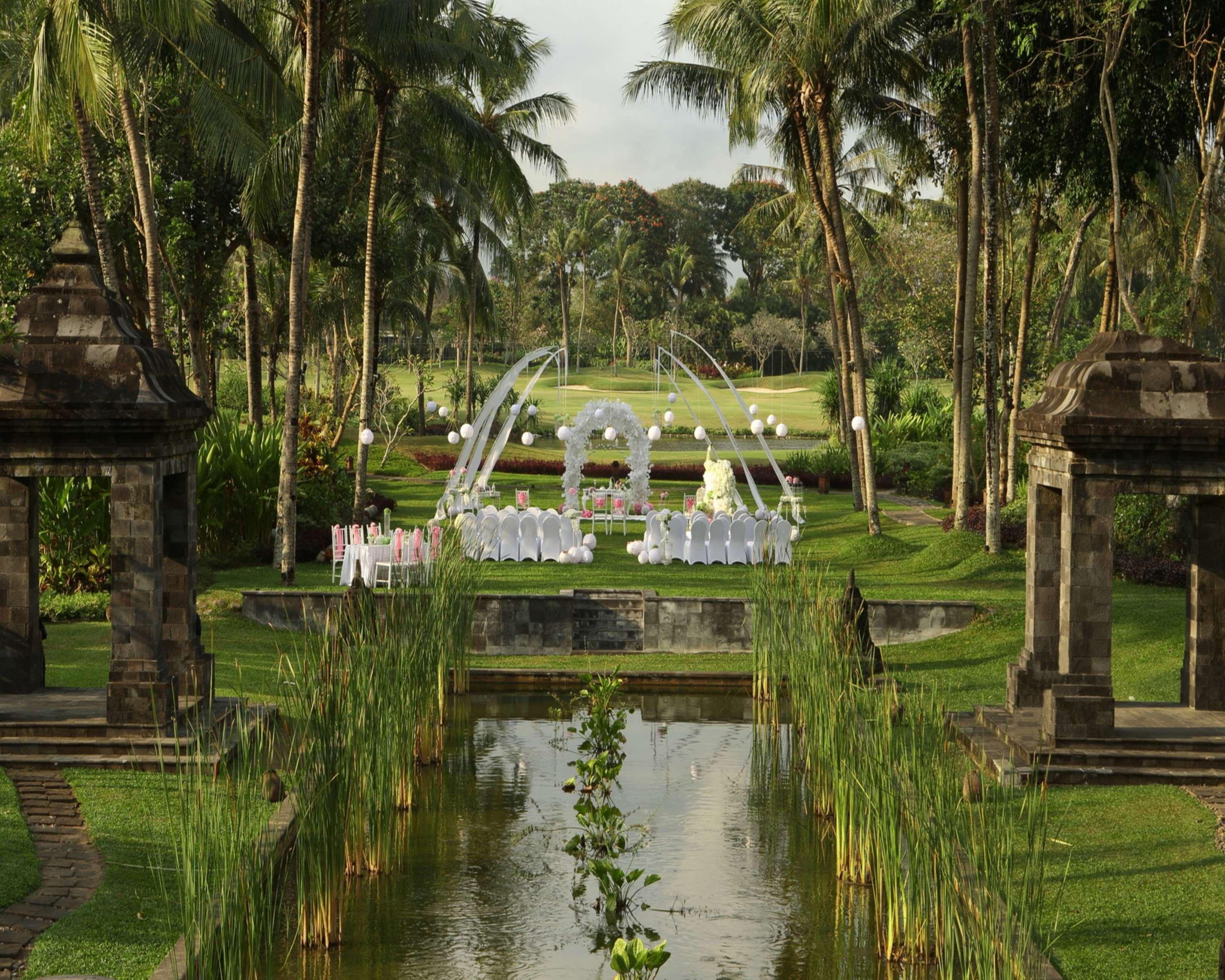 Готель Hyatt Regency Yogyakarta Селеман Екстер'єр фото The Royal Prana Spa