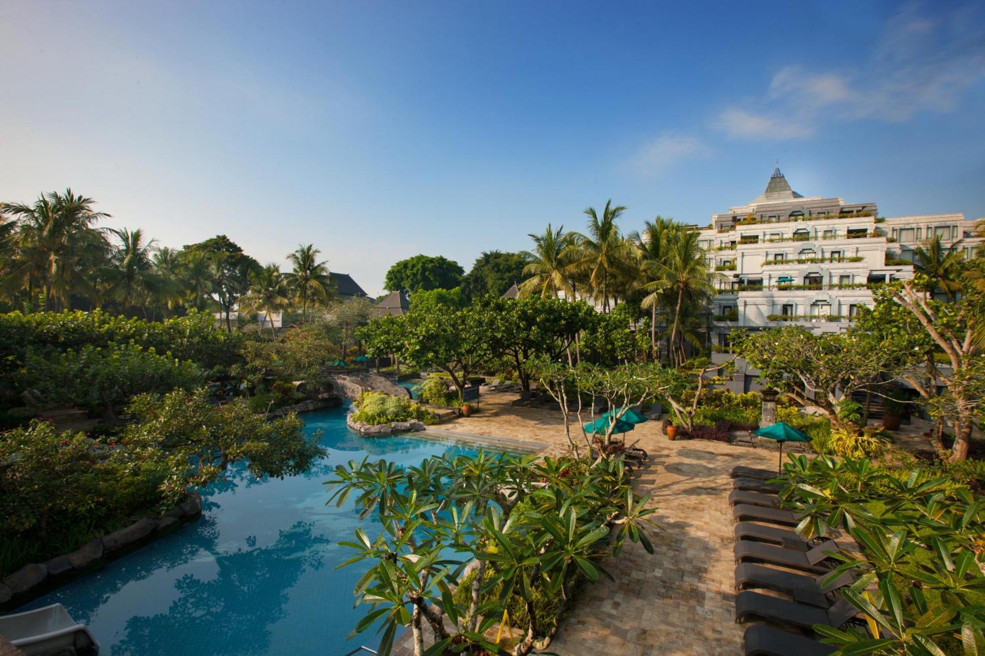 Готель Hyatt Regency Yogyakarta Селеман Екстер'єр фото The pool at the InterContinental Hotel, Bali Resort